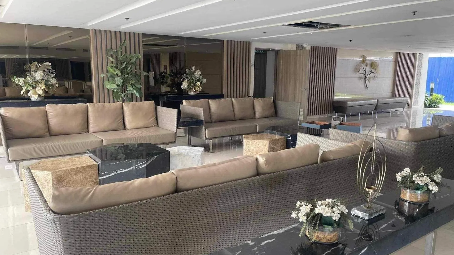 Apartment Field Residences Condo Hotel Near Manila Airport